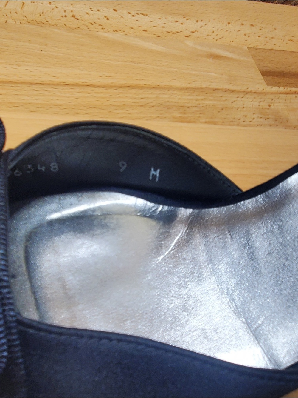 Stuart Weitzman Black Satin D’Orsay Heel - Picture 6 of 6